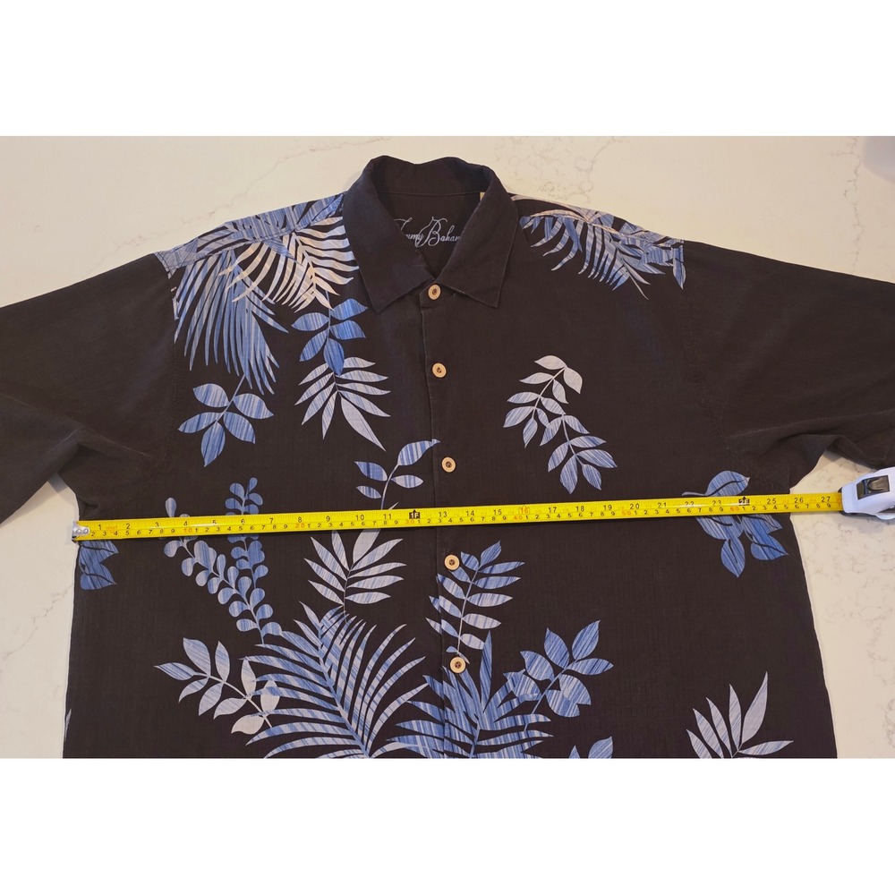 Tommy Bahama Silk Hawaiian Shirt Mens XL Black Blue Tropical Palm Leaf RN 86549 - Picture 3 of 10